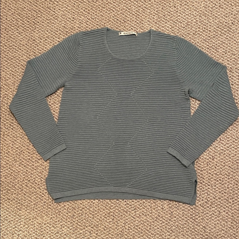 Elegant Blue Crew Neck Sweater